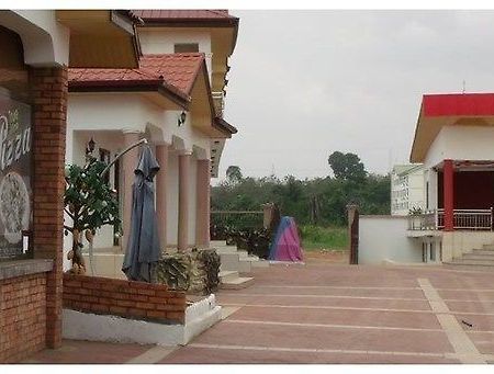 True Vine Hotel Kumasi Exteriér fotografie
