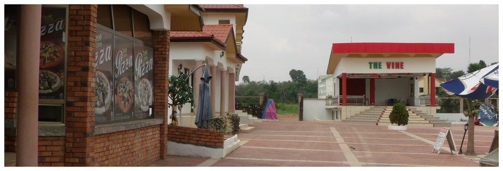True Vine Hotel Kumasi Exteriér fotografie